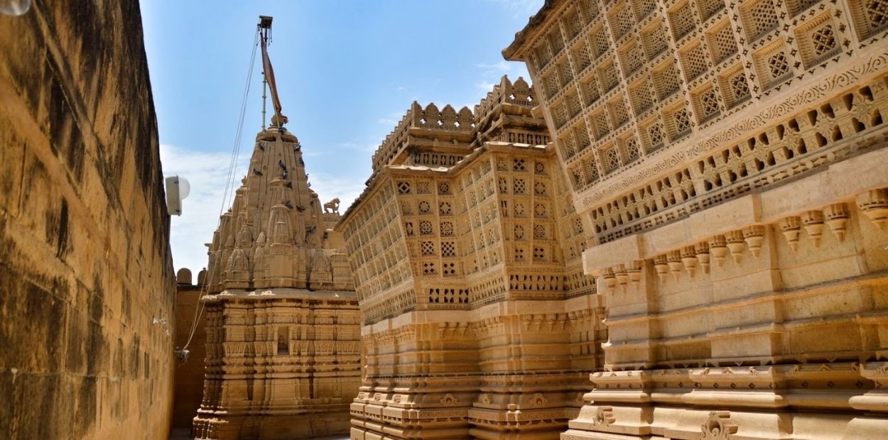 Planning Your Ultimate Tour Package